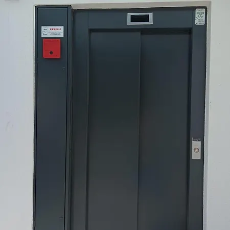 Apartment Cosette Emperatriz Con Wifi Y Aire Acondicionado En La Costa Brava. - Es-209-91